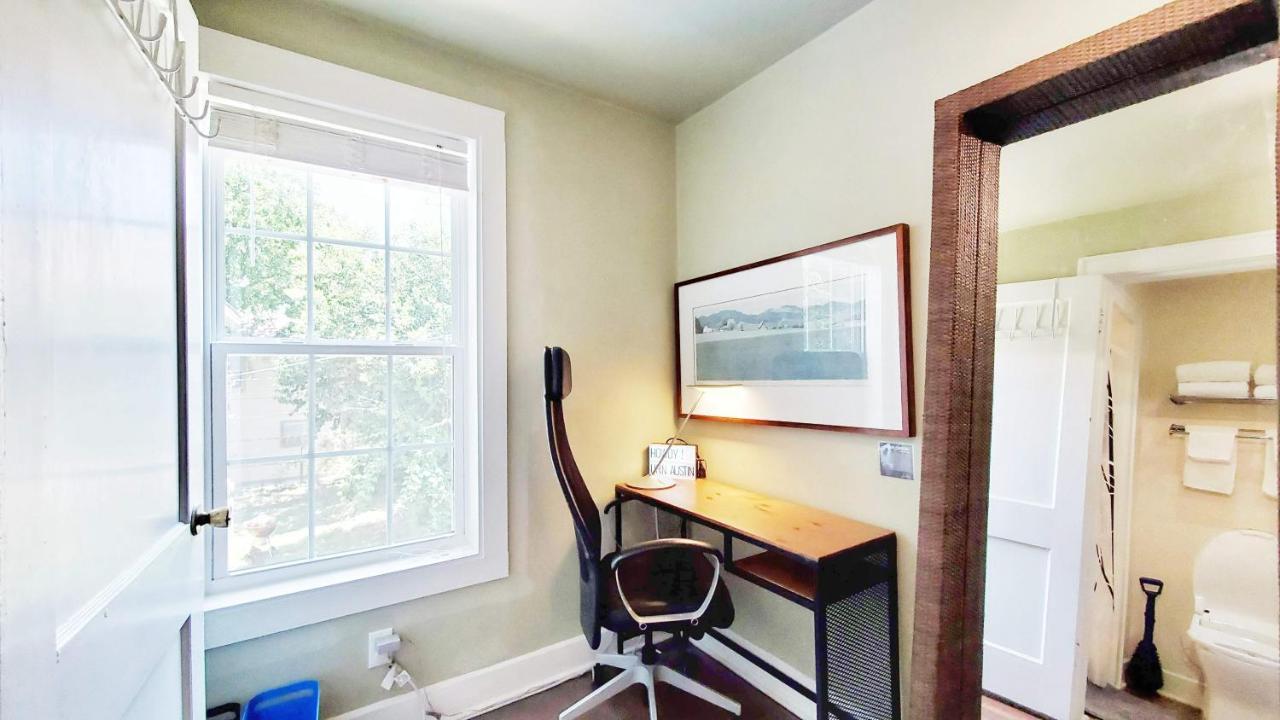 Ut Moody Center Downtown Eco Pecan Tree House Free Wifi Parking Quiet Office Austin Exterior foto