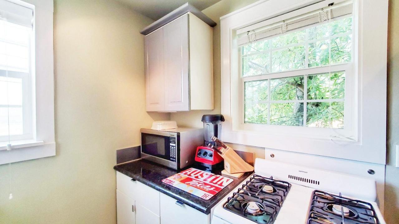 Ut Moody Center Downtown Eco Pecan Tree House Free Wifi Parking Quiet Office Austin Exterior foto