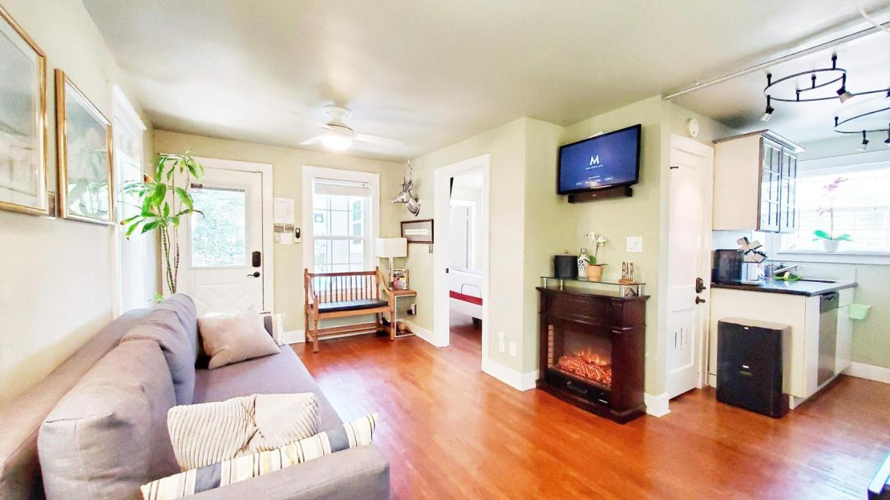 Ut Moody Center Downtown Eco Pecan Tree House Free Wifi Parking Quiet Office Austin Exterior foto
