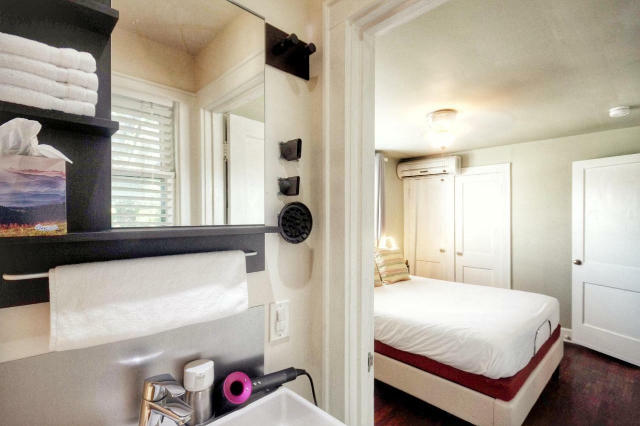 Ut Moody Center Downtown Eco Pecan Tree House Free Wifi Parking Quiet Office Austin Exterior foto